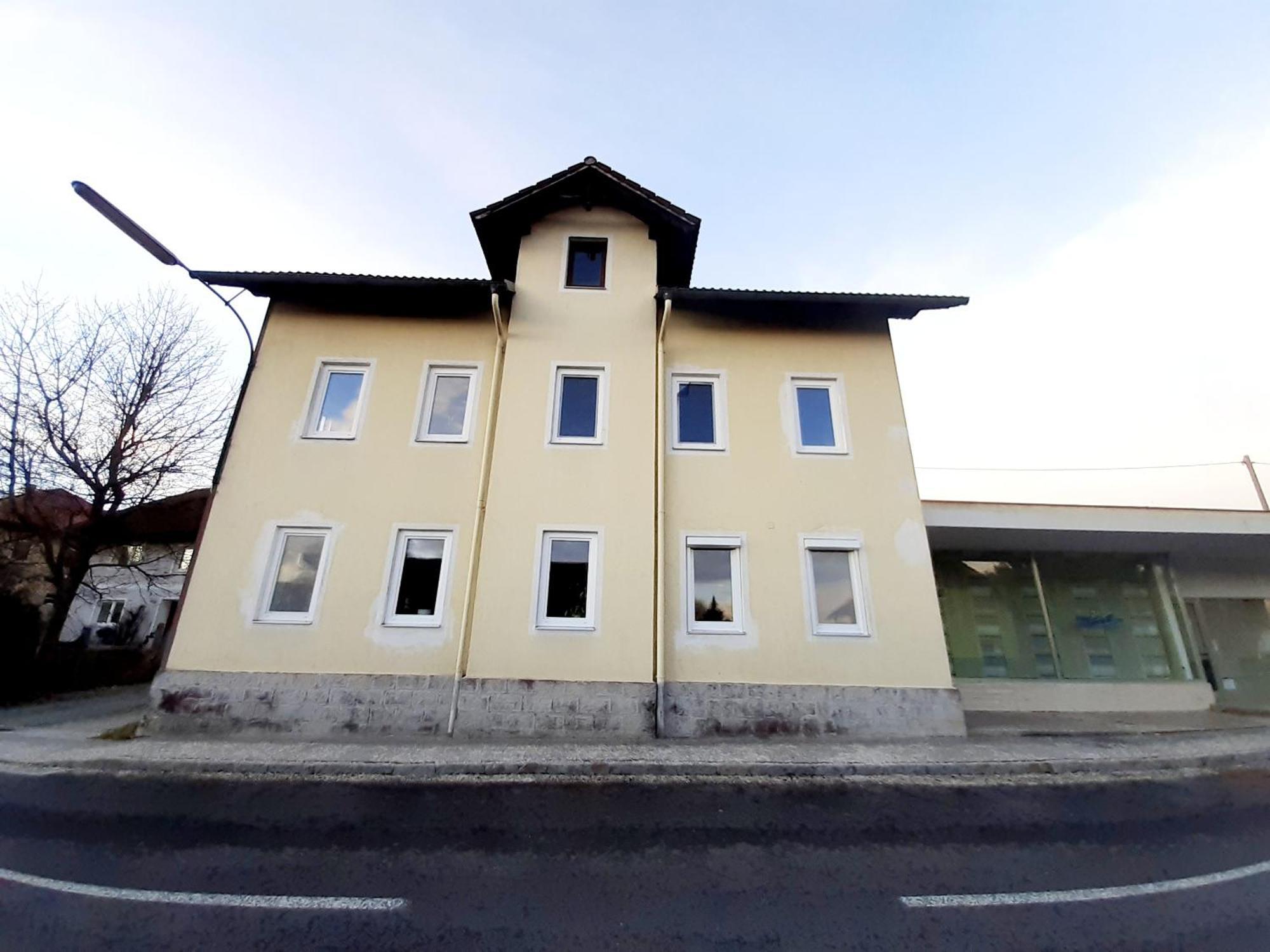 Grosse Altbauwohnung Auf Dem Land Kallham エクステリア 写真